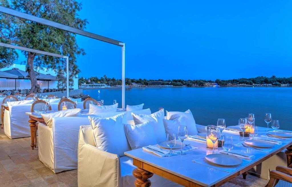 Glyfada Seabreeze Apartment Atena Exterior foto